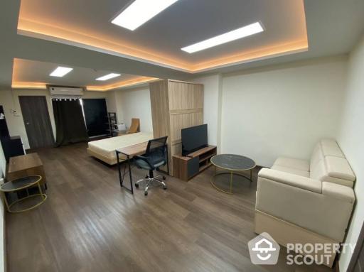 1-BR Condo near BTS Chong Nonsi