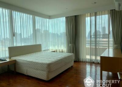 3-BR Apt. near BTS Phrom Phong