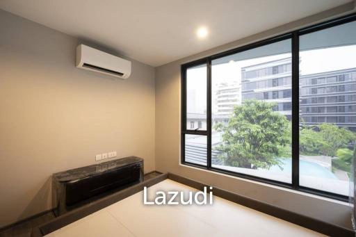 2 Bed 2 Bath 51.9 SQ.M. Ideo Mobi Sukhumvit 40