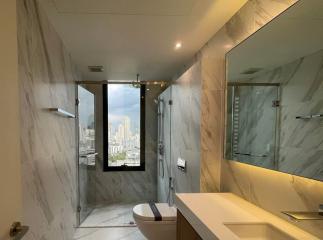 For SALE : MUNIQ Sukhumvit 23 / 2 Bedroom / 2 Bathrooms / 55 sqm / 12300000 THB [S12012]