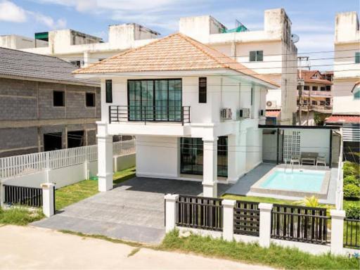 Private Pool Villa Pattaya Price 6.99 MB.
