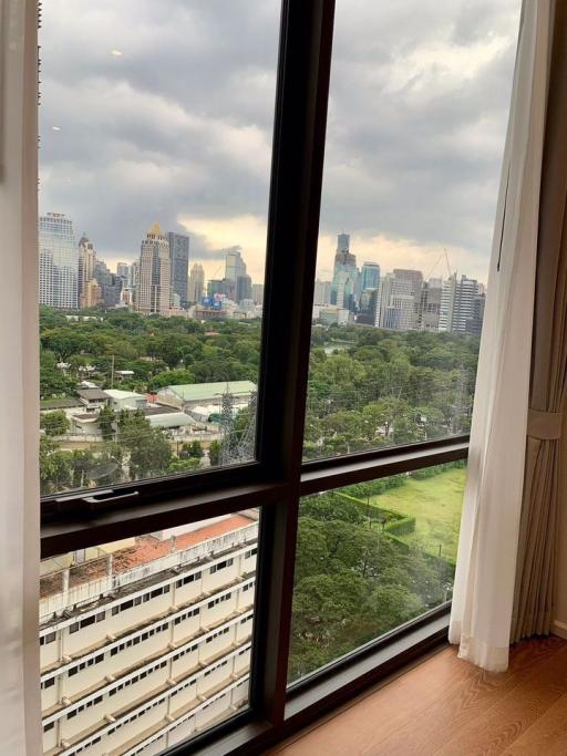 1 bed Condo in MUNIQ Langsuan Pathum Wan District C020329