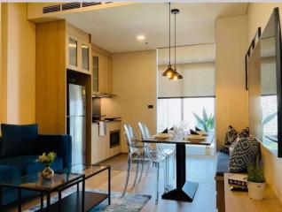 2 bed Condo in Siamese Exclusive Sukhumvit 42 Phra Khanong Sub District C020328