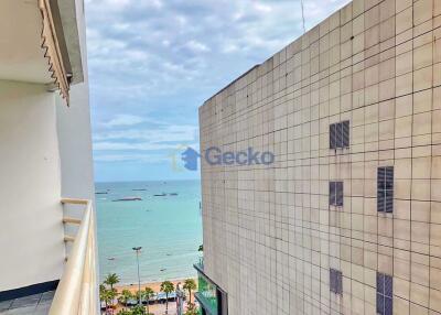 Studio Condo in View Talay 6 Central Pattaya C011028