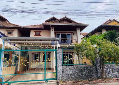 4 Bedrooms House Na Kluea H008679