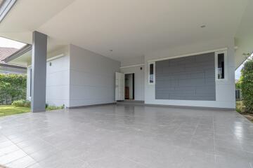 Single Storey House for Sale in Huay Yai