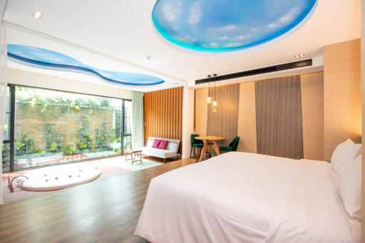 Resort style studio room at Pool Suite Chiang Mai