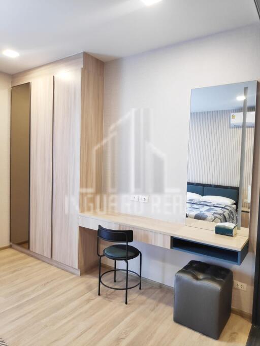 For Rent 42sqm 1 Bed Condo XT Phayathai close to BTS