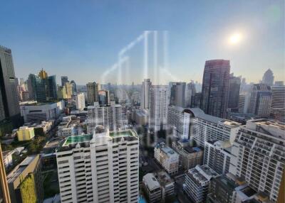 For Rent 2 Bed 2 Bath Condo Noble BE19 close to BTS Nana & Asoke