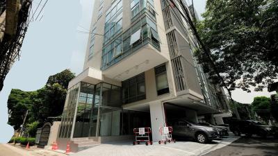 For Rent Bangkok Office in Narathiwas BTS Chong Nonsi Sathorn