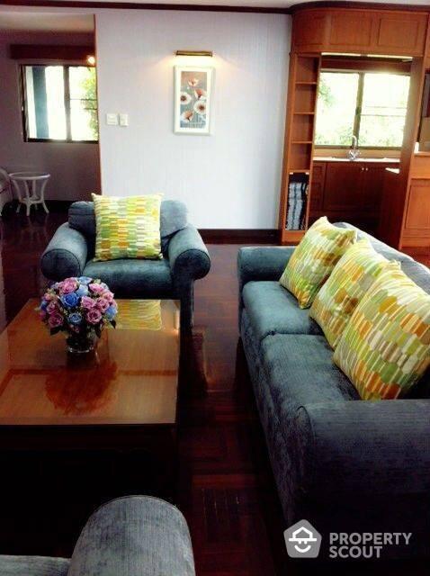 2-BR Apt. near BTS Phrom Phong