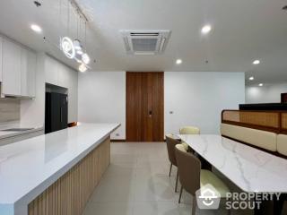 2-BR Condo near MRT Phra Ram 9