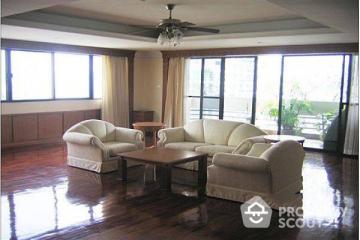 3-BR Apt. near MRT Sukhumvit