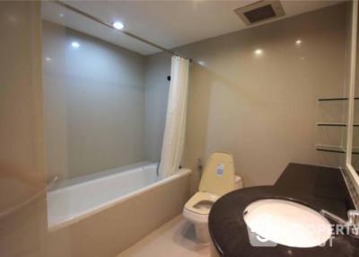 2-BR Condo at Las Colinas near BTS Asok