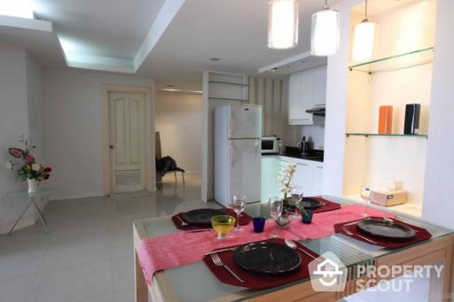 2-BR Condo at Las Colinas near BTS Asok