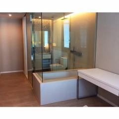 1-BR Condo at The Room Sukhumvit 21 near MRT Sukhumvit (ID 510753)