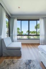 Q Seaside Hua Hin: Sea View Beachfront Condo