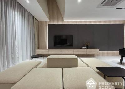 2-BR House near MRT Huai Khwang