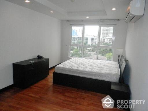 3-BR Condo at Avenue 61 Condominium near BTS Thong Lor (ID 510851)