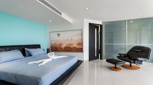 The elegant 2-Bedroom with Sea View Near Surin Beach