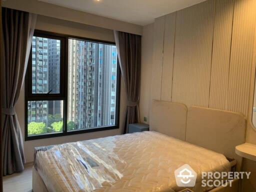 1-BR Condo at Life Asoke Hype near MRT Phetchaburi