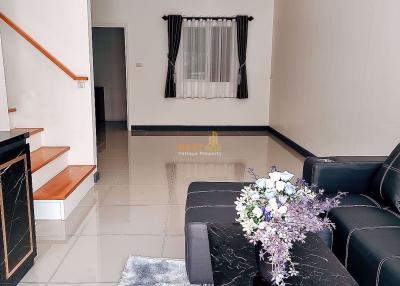 3 Bedrooms Townhouse in Lalin Town East Pattaya H011165