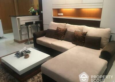 1-BR Condo at The Emporio Place near BTS Phrom Phong