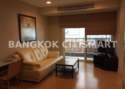 Condo at The Bangkok Condo (Naratiwasratchanakarin) for sale