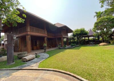 7 bed teakwood house for rent in Tha Sala, Chiang Mai