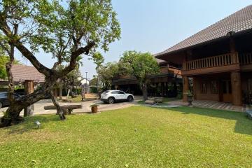 7 bed teakwood house for rent in Tha Sala, Chiang Mai