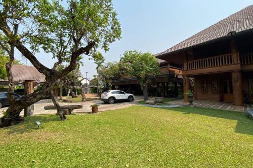 7 bed teakwood house for rent in Tha Sala, Chiang Mai