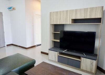 A brand new 2 bed unit for sale in Muang Chiang Mai