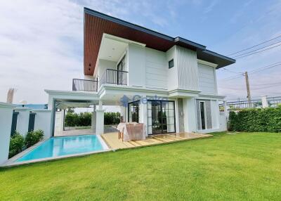 4 Bedrooms bed in House in Rungsii Village in East Pattaya H008992