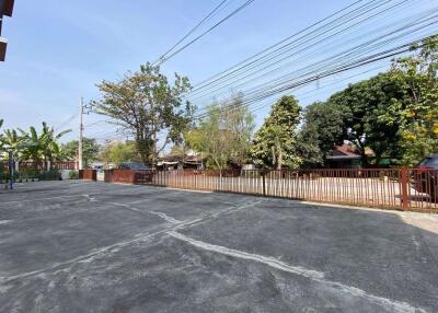 Brand new 3 bed townhome for sale in Chang Phuak Chiang Mai