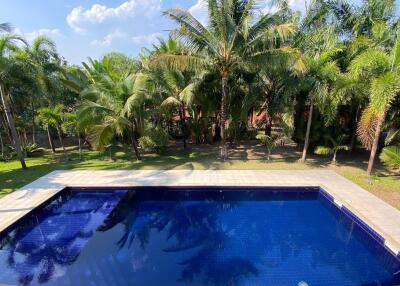 A large family home with private pool for sale in Nam Phrae, Chiang Mai