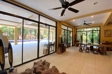 A large family home with private pool for sale in Nam Phrae, Chiang Mai