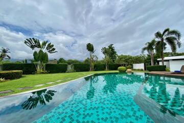 Luxury pool villa for sale in Mae Rim