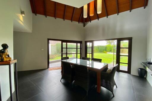 Luxury pool villa for sale in Mae Rim