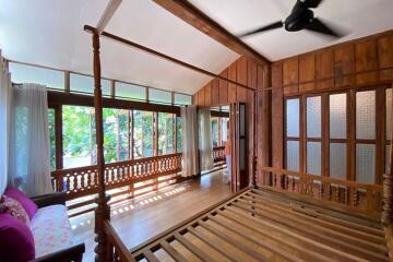 A charming wooden Thai house for rent or sale in Sankhampeang, Chiang Mai