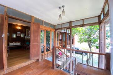 A charming wooden Thai house for rent or sale in Sankhampeang, Chiang Mai