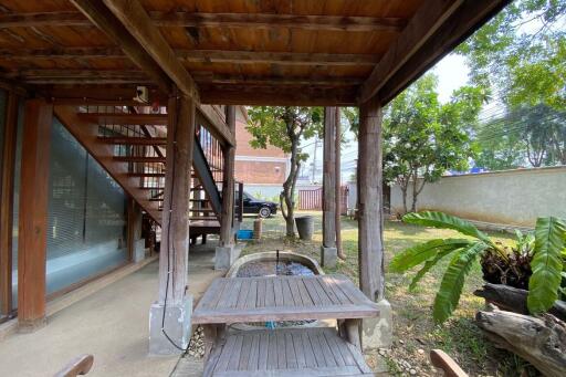 A charming wooden Thai house for rent or sale in Sankhampeang, Chiang Mai