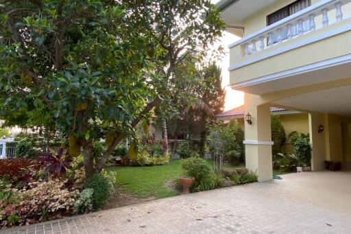 4 Bed house for sale in San Khampeang, Chiang Mai