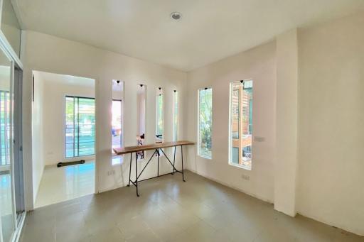 3 bed house for sale in Sankhampeang, Chiang Mai