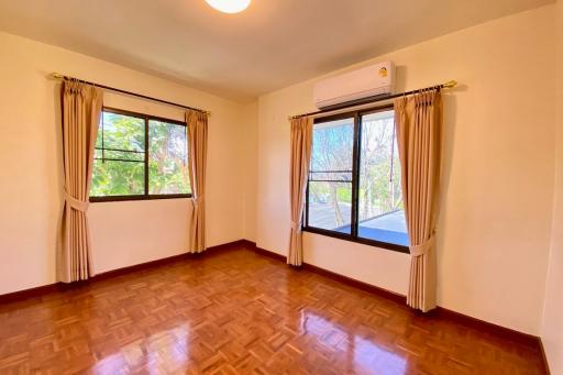 3 bed house for sale in Sankhampeang, Chiang Mai