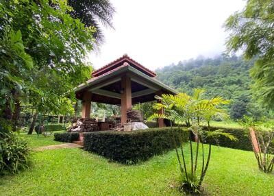 ขายบ้านในชนบทของอังกฤษ ใน Mae Rim, Chiang Mai