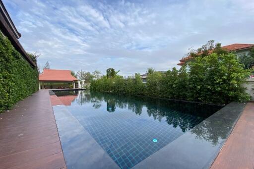 4 bed house with private pool for rent or sell in Saraphi, Chiang Mai