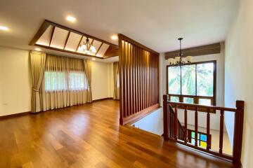 4 bed house with private pool for rent or sell in Saraphi, Chiang Mai