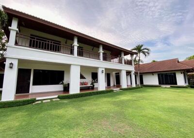 Colonial House by the Golf Course for sale in Mae On, Chiang Mai