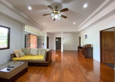 A one storey house with 2 bed for sale in Doi Saket, Chiang Mai