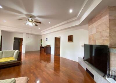 A one storey house with 2 bed for sale in Doi Saket, Chiang Mai